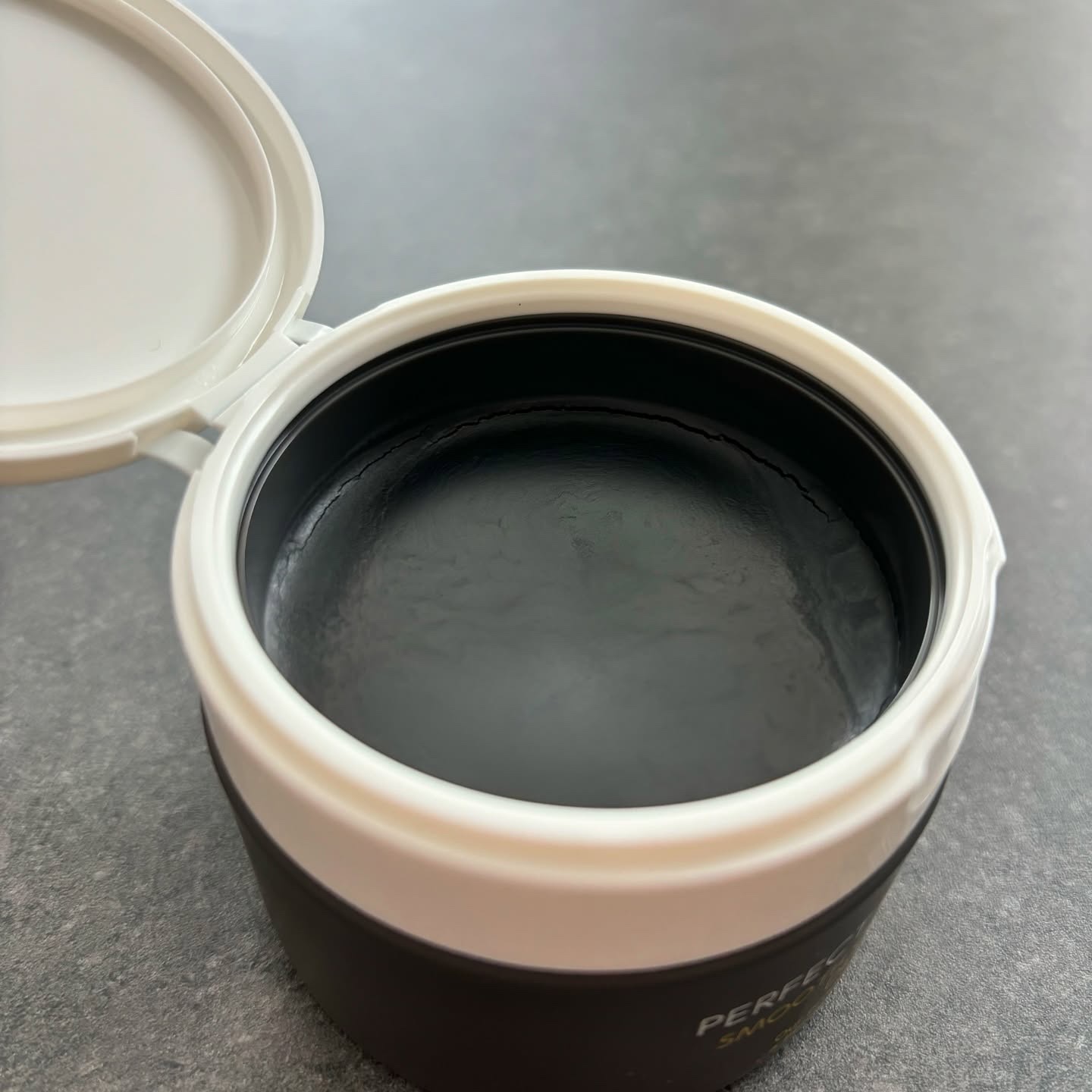 パーフェクトワンフォーカス スムースクレンジングバーム ディープブラック/PERFECT ONE  FOCUS/クレンジングバームを使ったクチコミ（2枚目）