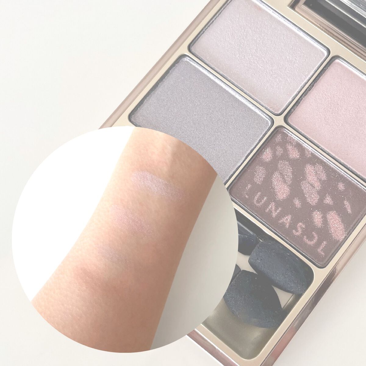 シャインフォールアイズ 03 Elegant(生産終了)/LUNASOL/アイシャドウパレットを使ったクチコミ（2枚目）