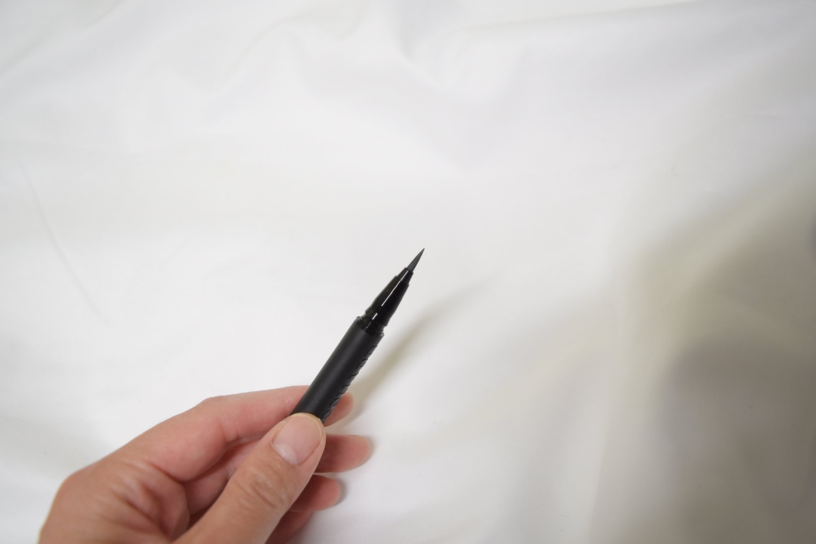 ウルトラカラー アイライナー/MAYBELLINE NEW YORK/リキッドアイライナーを使ったクチコミ（3枚目）