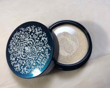 ANNA SUI マルチ グリッターのクチコミ「ANNA SUI マルチグリッター 800🌟

マルチグリッターなので
フェイスにもアイにもリ.....」（1枚目）