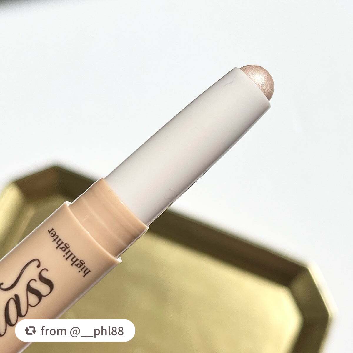 アートクラス デュアル コントゥアスティック/too cool for school/シェーディングを使ったクチコミ(4枚目)