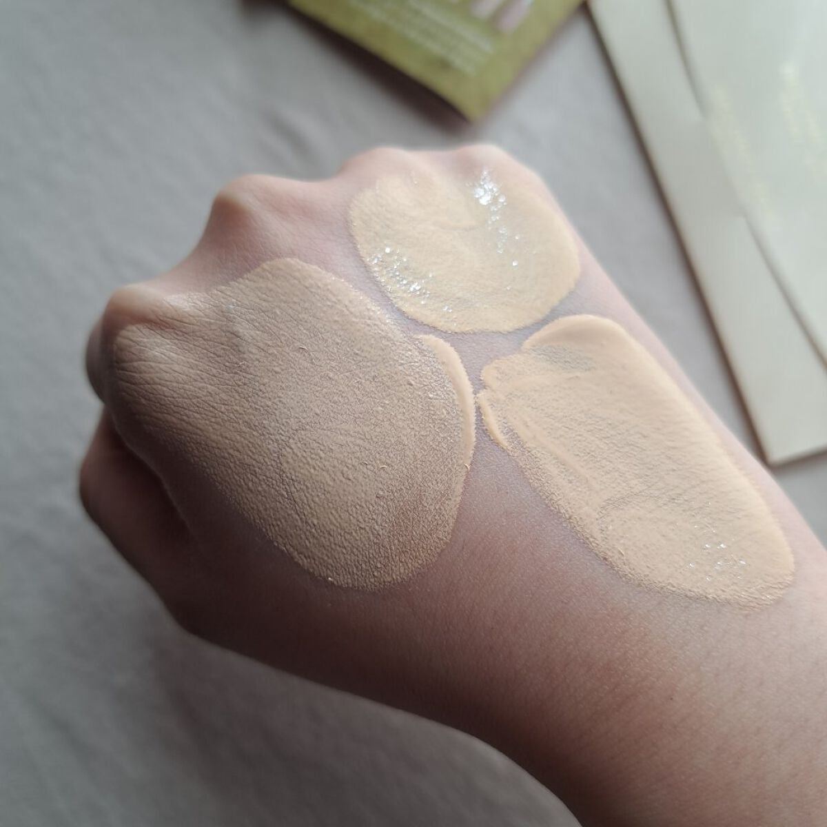 セカンドスキンファンデーション/hince/リキッドファンデーションを使ったクチコミ(5枚目)