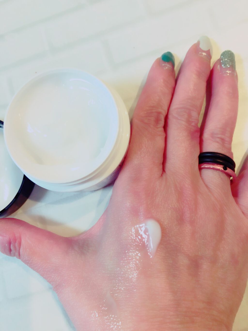 SIWA-KC オールインワンスキンジェル/ハーブ健康本舗/オールインワン化粧品を使ったクチコミ(2枚目)