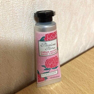 L'OCCITANE
ピオニー フェアリーハンドクリーム🌷

長く愛用してるハンドクリームです！
香りがとても好きで、保湿されるのにベタつかないのが嬉しい！

ちょうどよい大きさで、使い切りも心配ありま