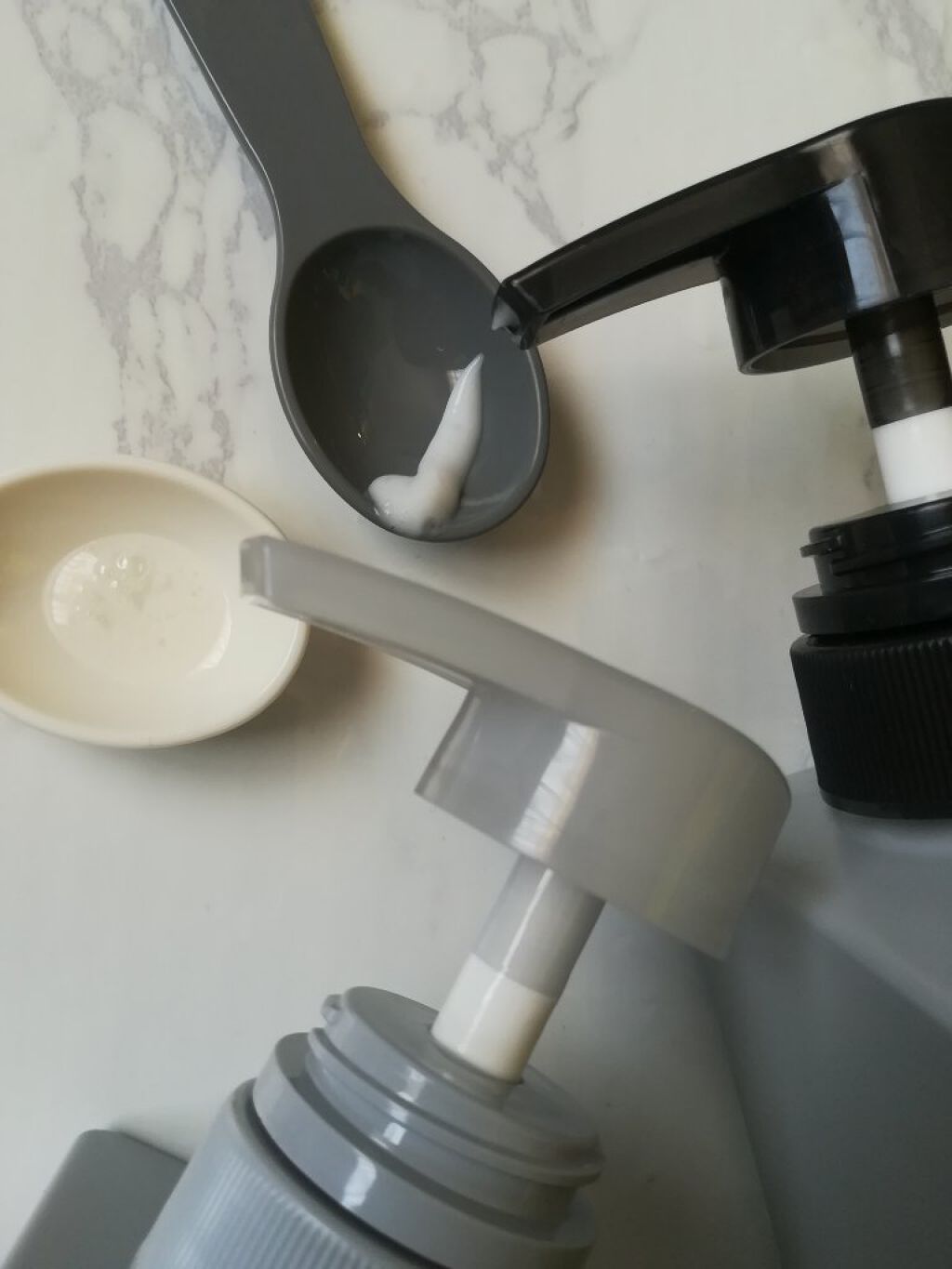 スカルプケアシステム クレンザー/ハイドレーター/スティーブンノル ニューヨーク/市販シャンプーを使ったクチコミ（2枚目）