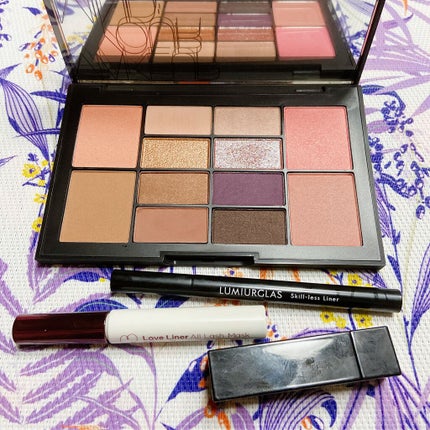 メーキャップユアマインド アイ&チークパレット/NARS/アイシャドウパレットを使ったクチコミ(2枚目)