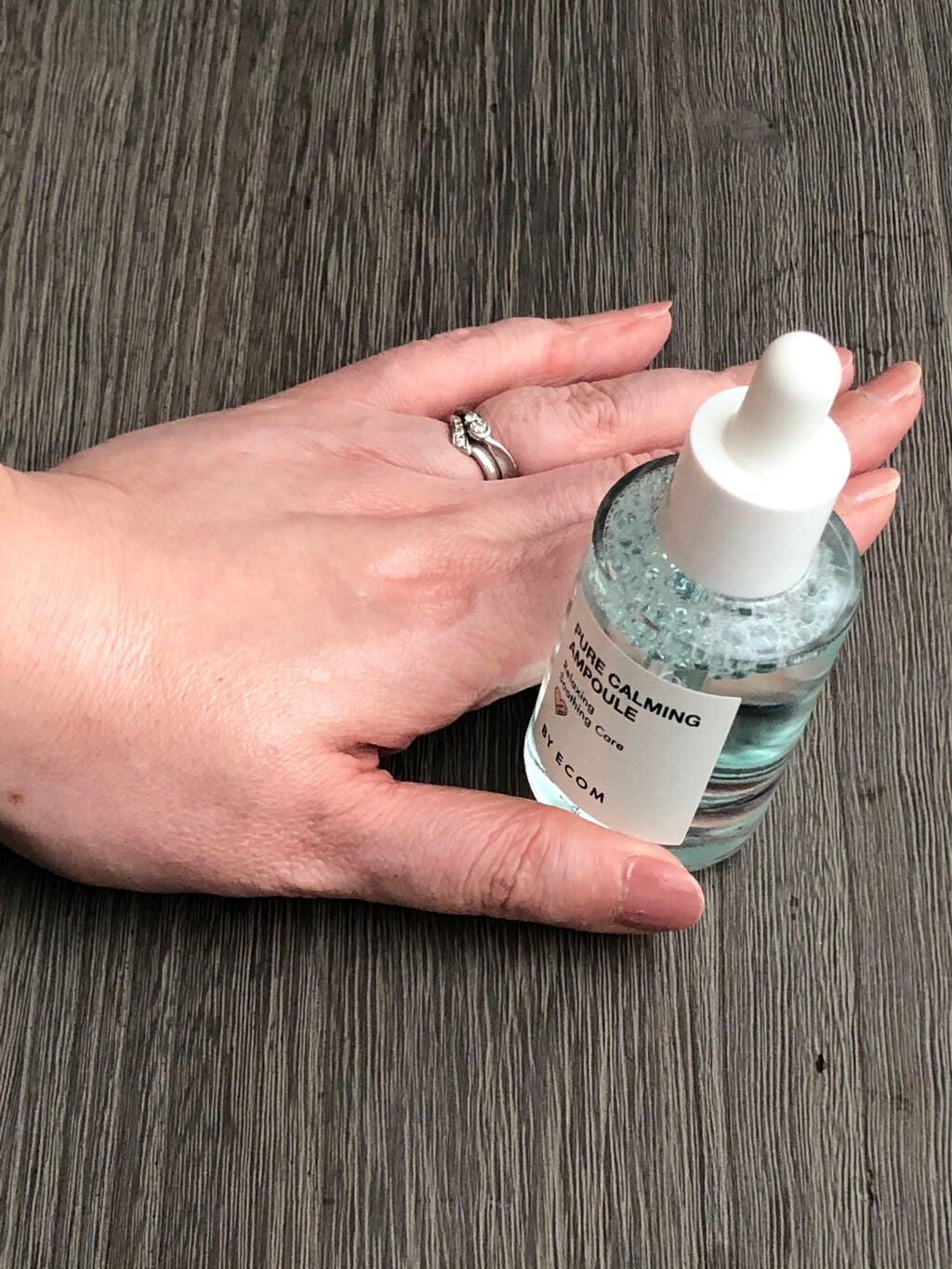 ãã¥ã¢ã«ãŒãã³ã°ã¢ã³ãã«/BY ECOM/çŸå®¹æ¶²ã䜿ã£ãã¯ãã³ãïŒ1æç®ïŒ