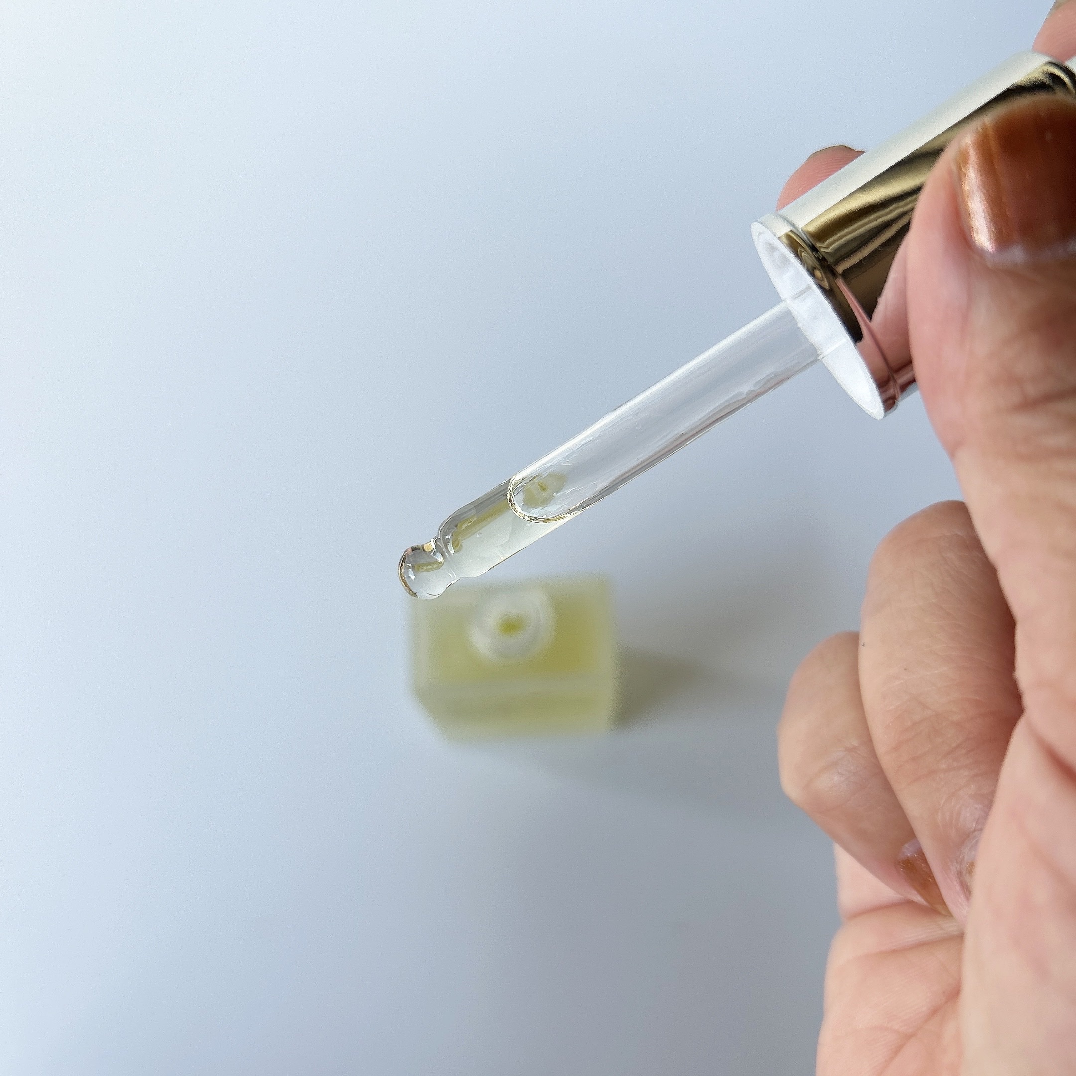 ハーバル ユース フェイス & ボディー オイル /SNOW FOX SKINCARE/フェイスオイルを使ったクチコミ（2枚目）