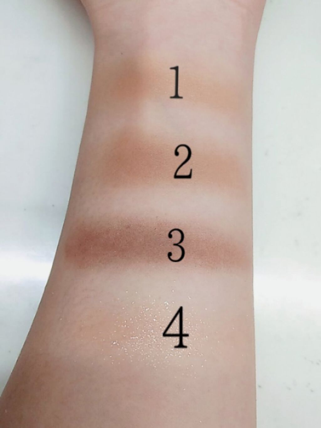 ベターザンアイズ/rom&nd/アイシャドウパレットを使ったクチコミ（3枚目）