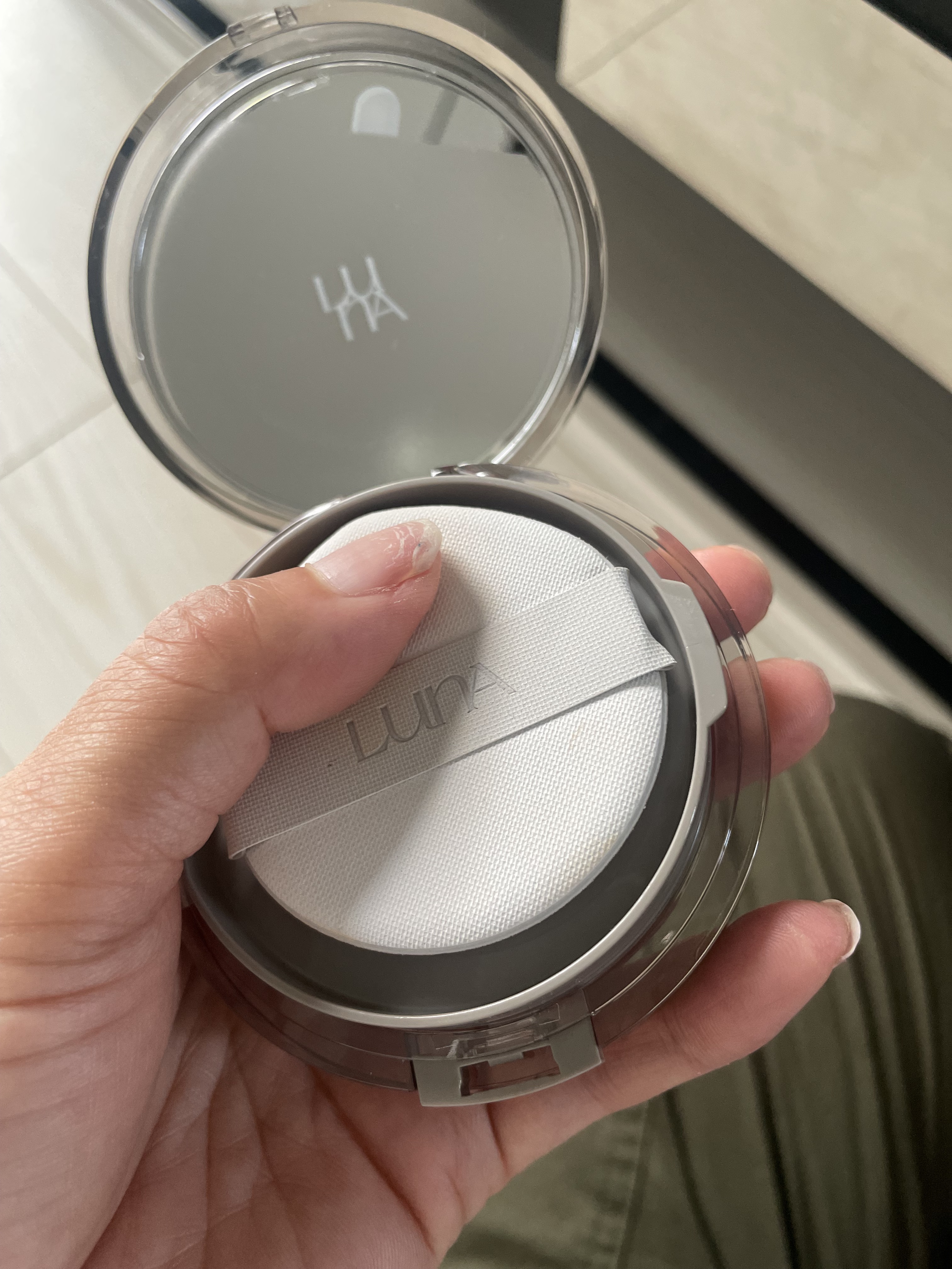 ブラーカバークッション/LUNA/クッションファンデーションを使ったクチコミ（2枚目）