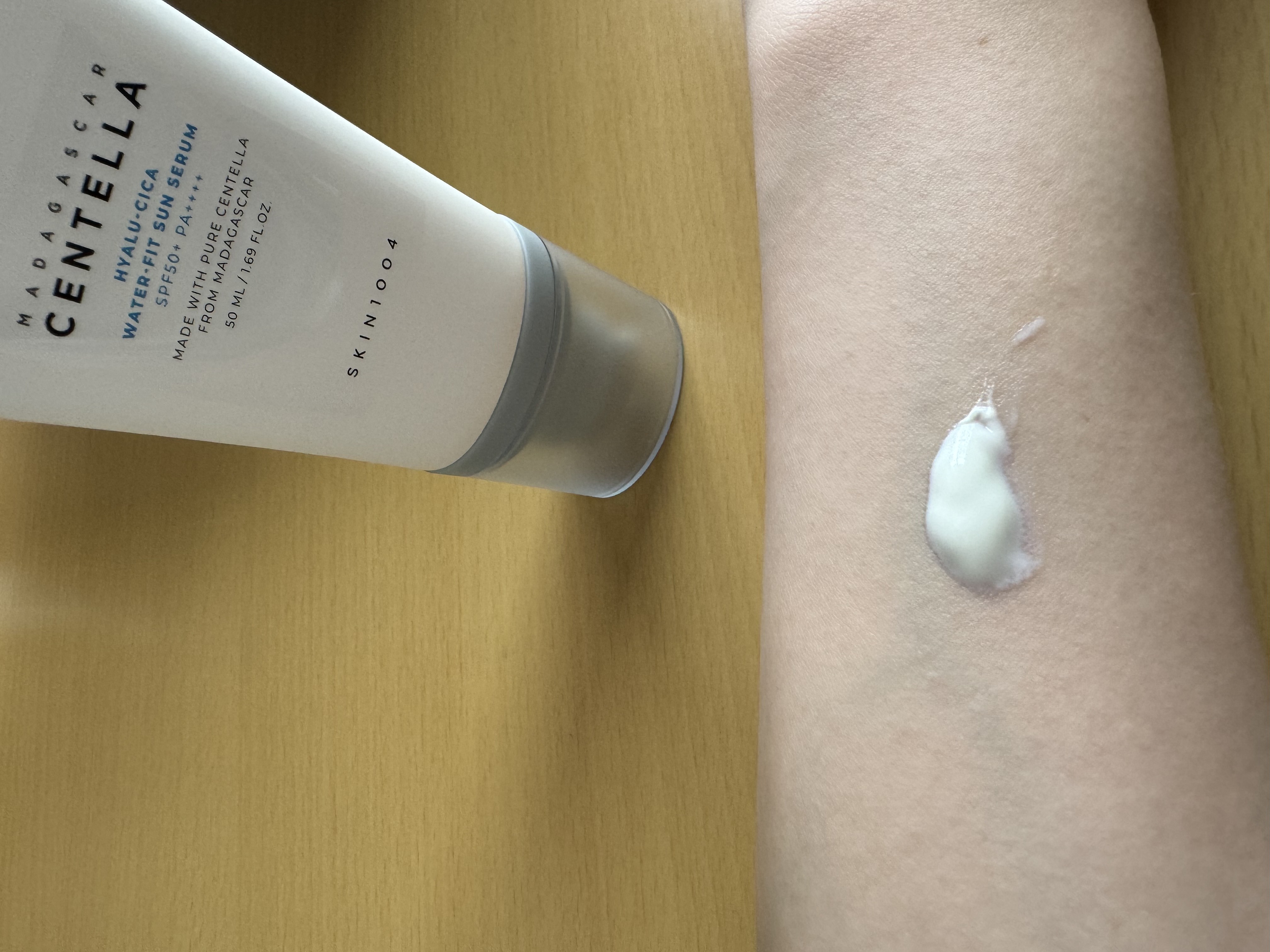 ヒアルーシカ ウォーターフィット サンセラム/SKIN1004/日焼け止めローションを使ったクチコミ（1枚目）