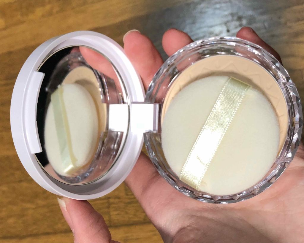 UVクリアフェイスパウダー/CEZANNE/プレストパウダーを使ったクチコミ(4枚目)