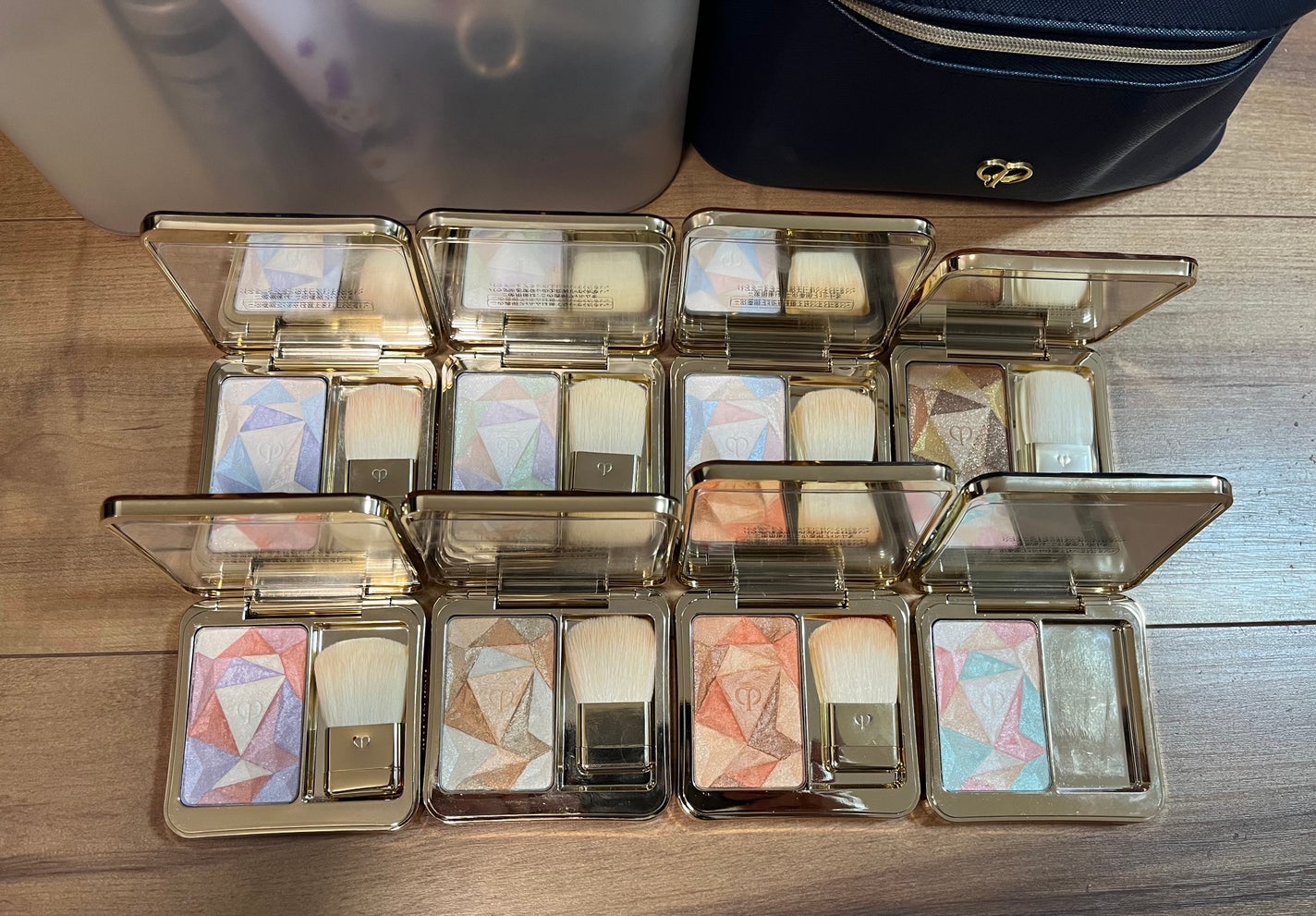 ル・レオスールデクラ /クレ・ド・ポー ボーテ/パウダーハイライトを使ったクチコミ(2枚目)