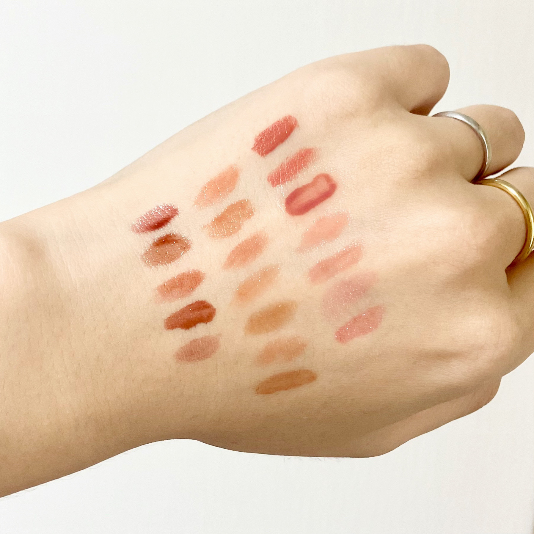 スリムフィットリキッドベルベット/hince/口紅を使ったクチコミ（3枚目）