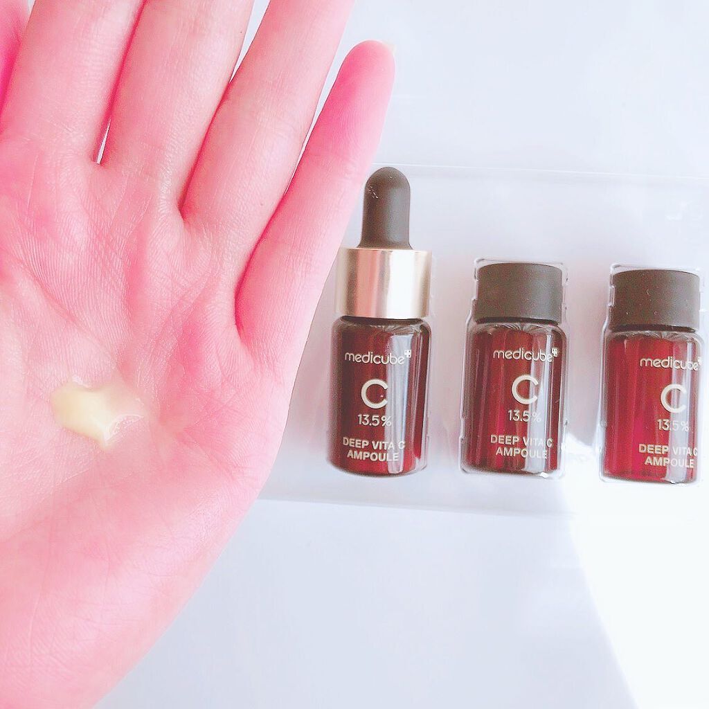 ディープビタCアンプル/MEDICUBE/美容液を使ったクチコミ（2枚目）