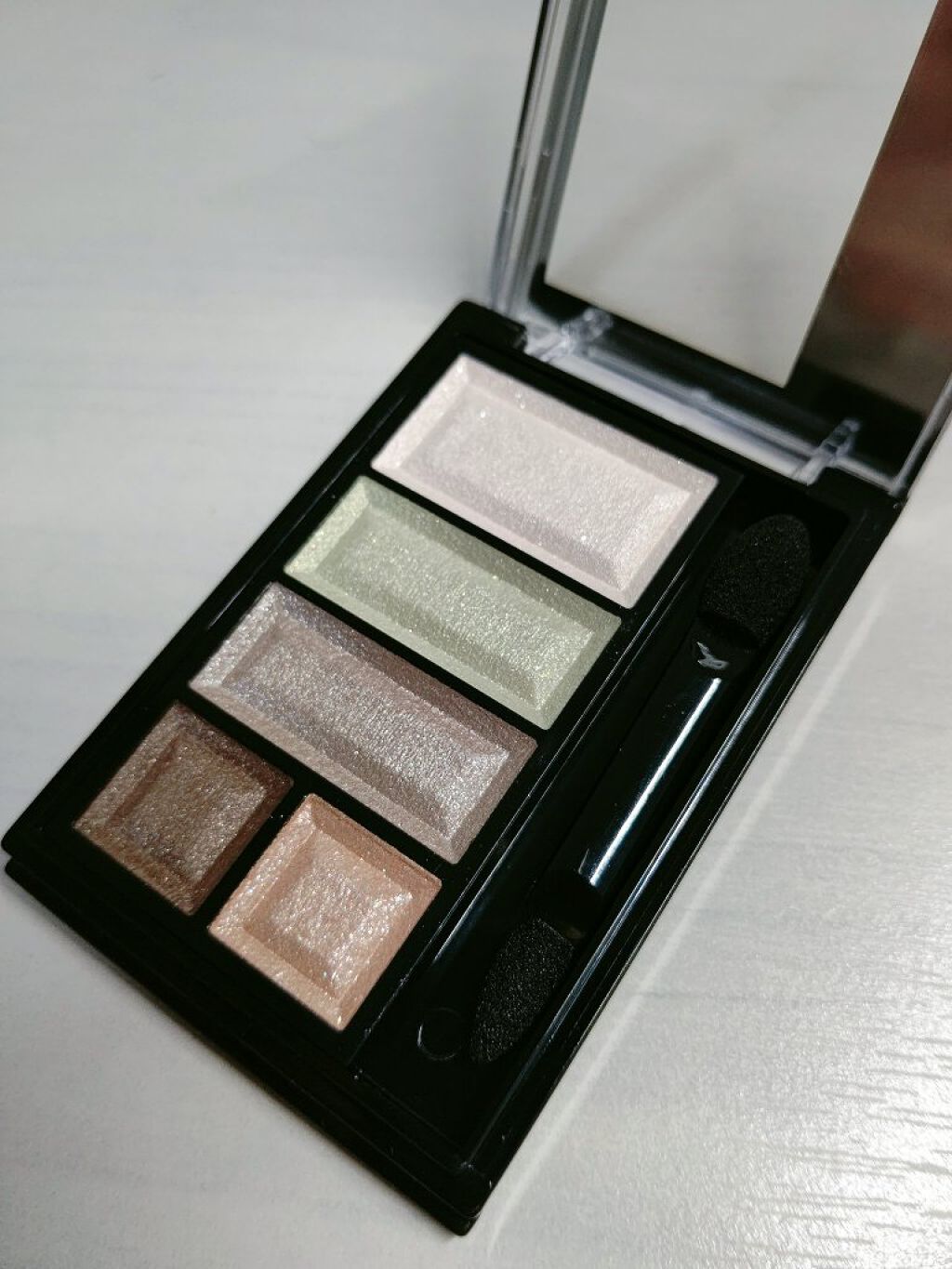 ショコラスウィート アイズ 025 バニラミントショコラ/リンメル ロンドン/アイシャドウパレットを使ったクチコミ（2枚目）