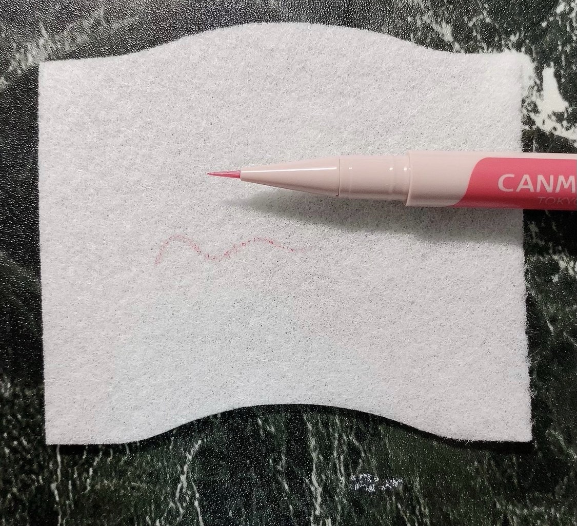 3wayスリムアイルージュライナー 01 ピュアレッド/キャンメイク/リキッドアイライナーを使ったクチコミ（2枚目）