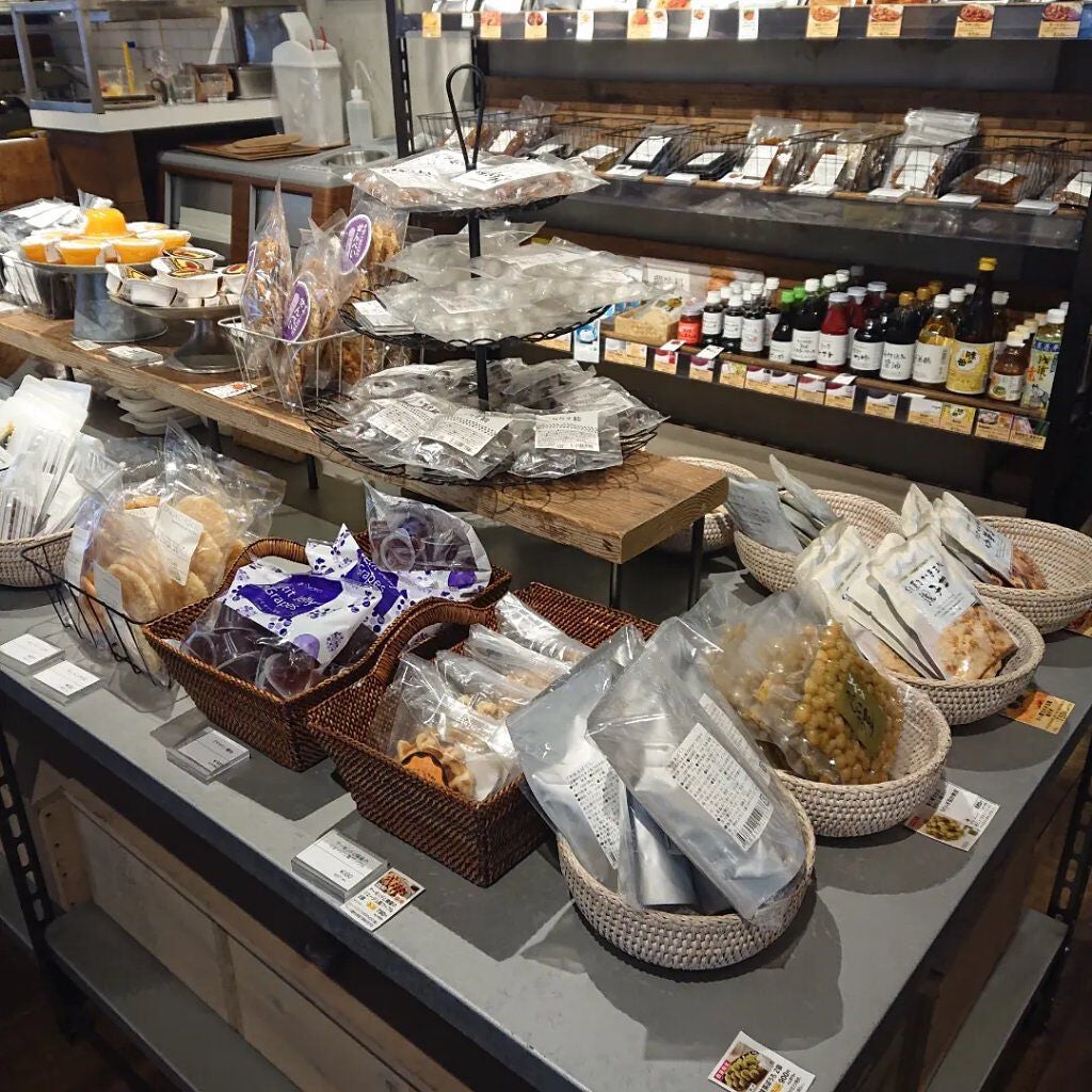 真紅 on LIPS 「SONOKOCAFE様の【アリバカカオスノードーム】を食べに行..」(9枚目)