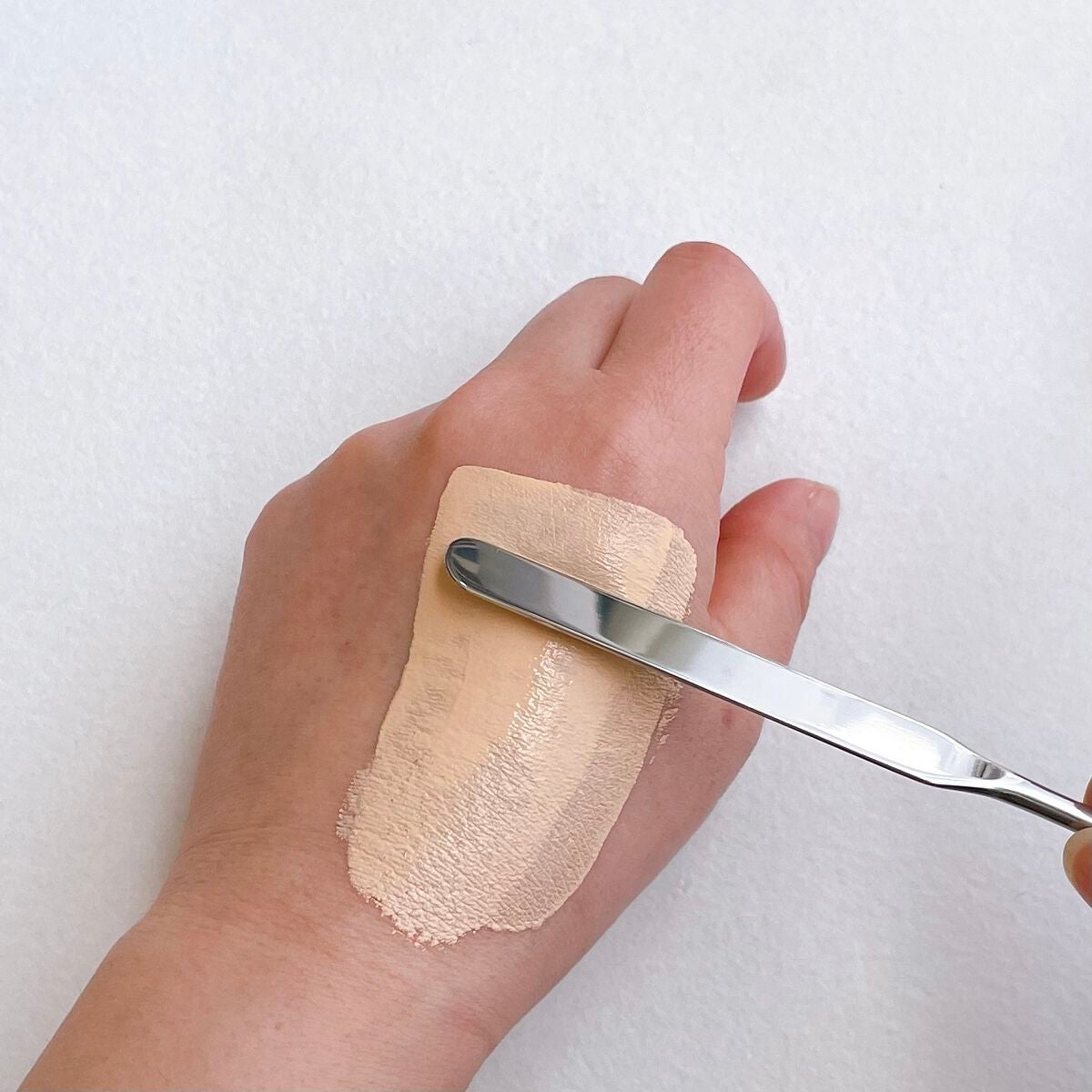 マスクフィットレッドファンデーション/TIRTIR(ティルティル)/リキッドファンデーションを使ったクチコミ(4枚目)