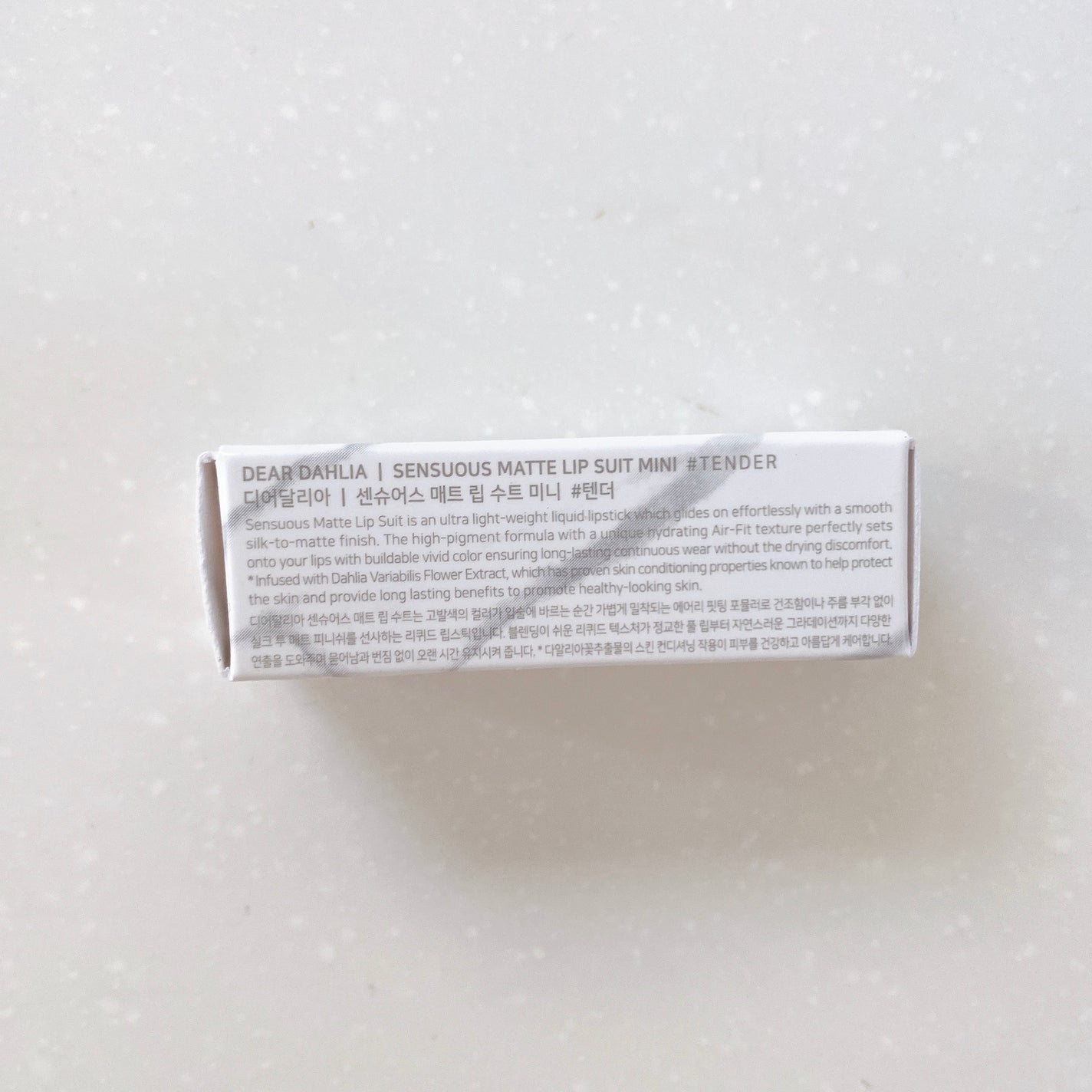 センシュアス マット リップスーツ/DEAR DAHLIA/口紅を使ったクチコミ(5枚目)