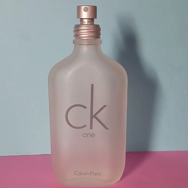 Calvin Klein CK one オードトワレのクチコミ「【ご挨拶💕】
こんにちは！今回の投稿は、「Calvin Klein シーケーワン オードトワレ.....」（2枚目）