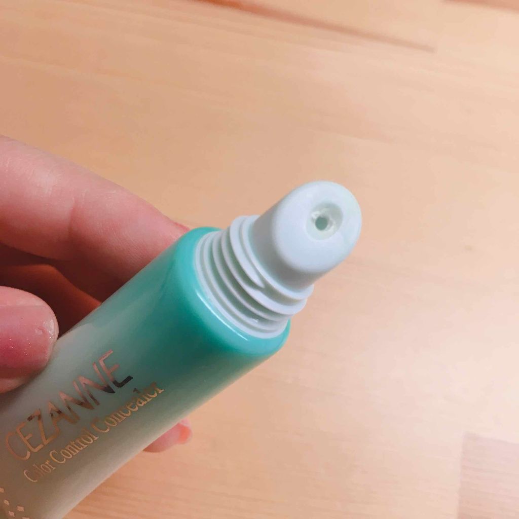 赤み補正コンシーラー/CEZANNE/クリームコンシーラーを使ったクチコミ(2枚目)