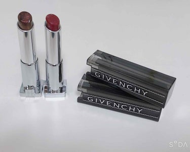 ランテルディ・リップスティック No.21 オニキス・マーブル(限定)/GIVENCHY/口紅を使ったクチコミ（1枚目）