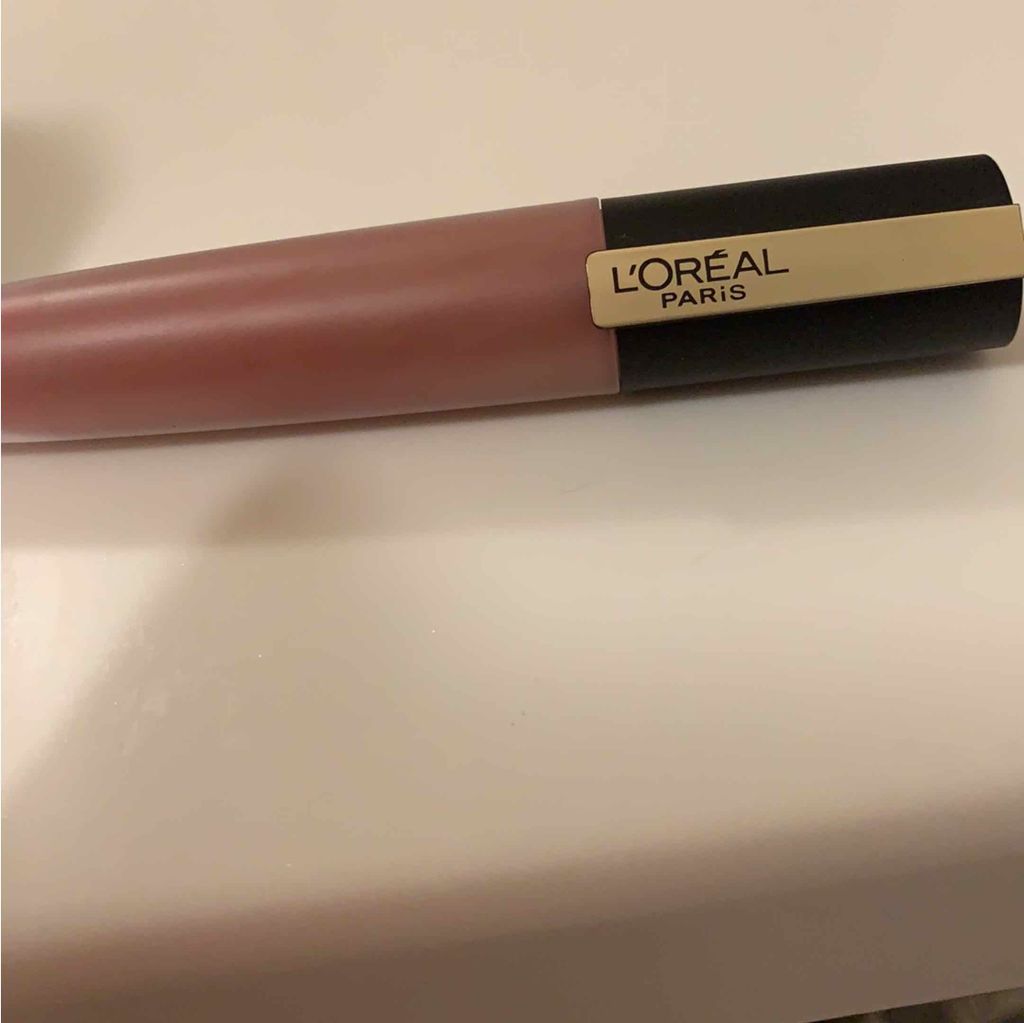 ルージュシグネチャー /ロレアル パリ/リップグロスを使ったクチコミ(1枚目)