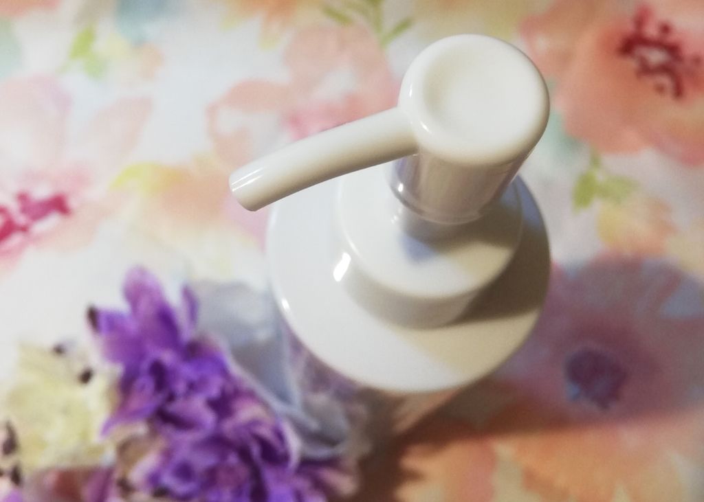 SABON de BEAUTE ミルクジェルクレンジングのクチコミ「サヴォン・ド・ボーテ ミルクジェルクレンジング 200ml 1995円

お肌に優しく負担をか.....」（2枚目）