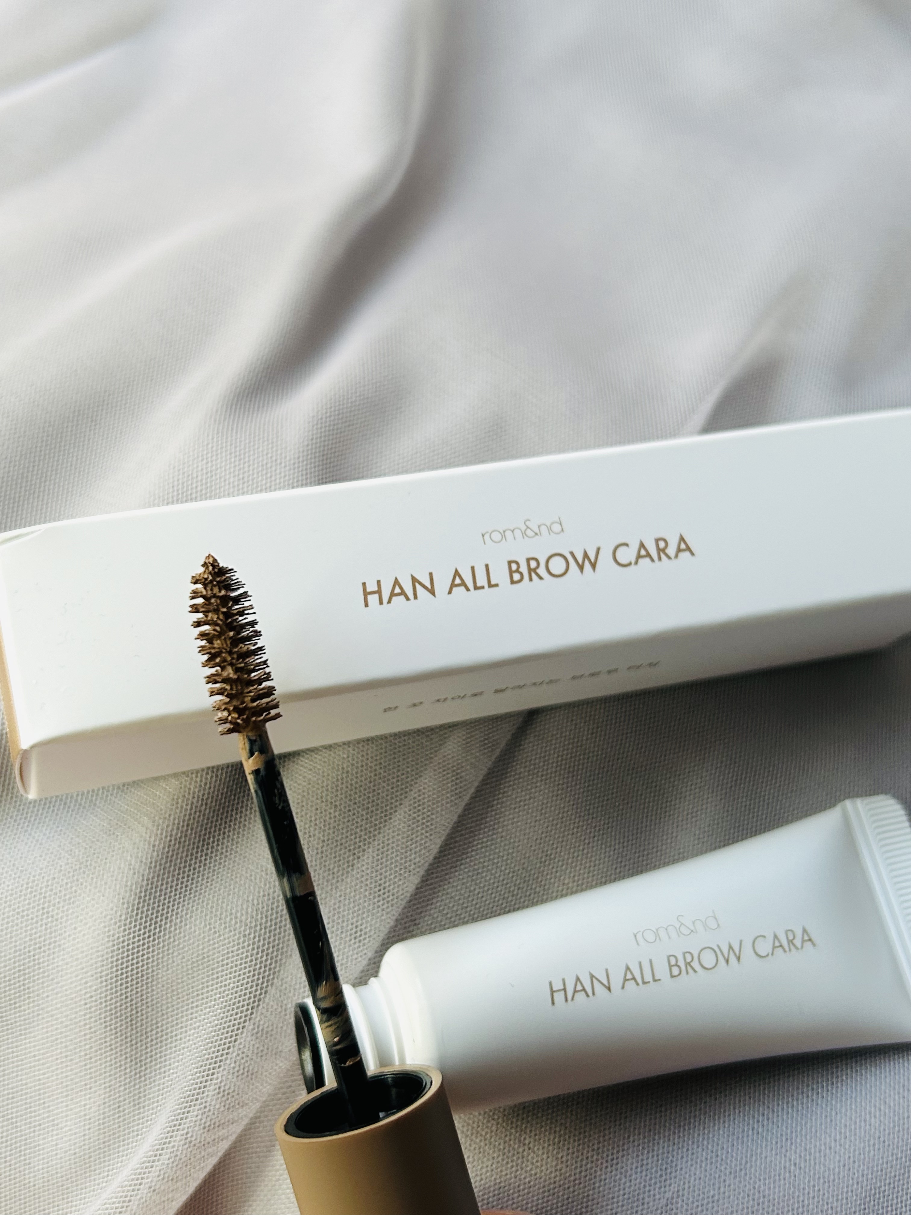 ハンオールブロウカラ/rom&nd/眉マスカラを使ったクチコミ（2枚目）