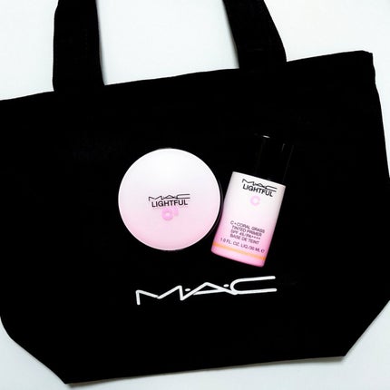 ライトフル C3 クイック フィニッシュ クッション コンパクト/M・A・C/クッションファンデーションを使ったクチコミ(1枚目)