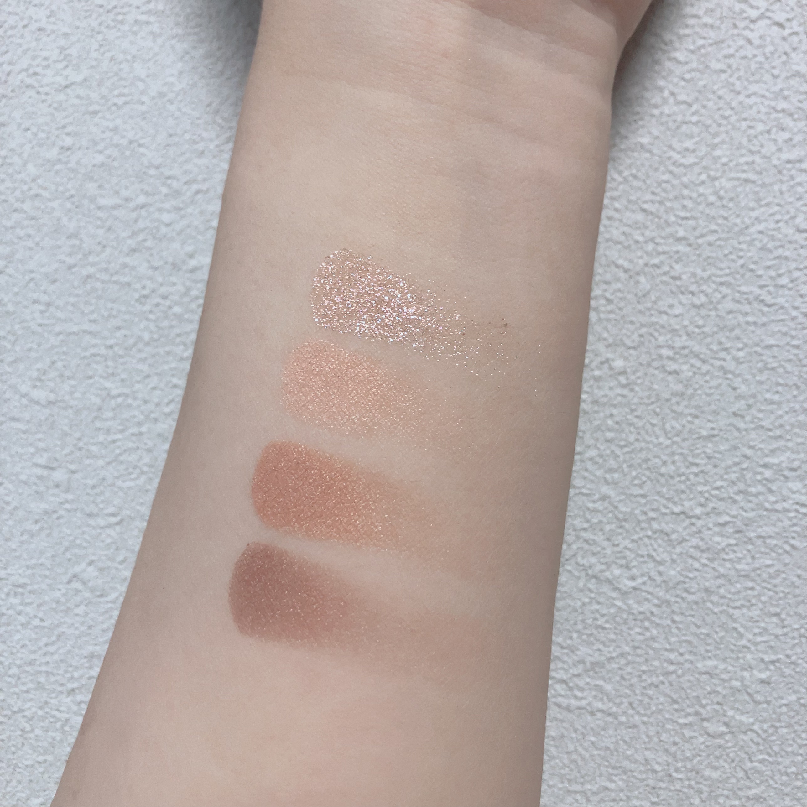 ビタートーンアイシャドウ/CEZANNE/パウダーアイシャドウを使ったクチコミ（3枚目）