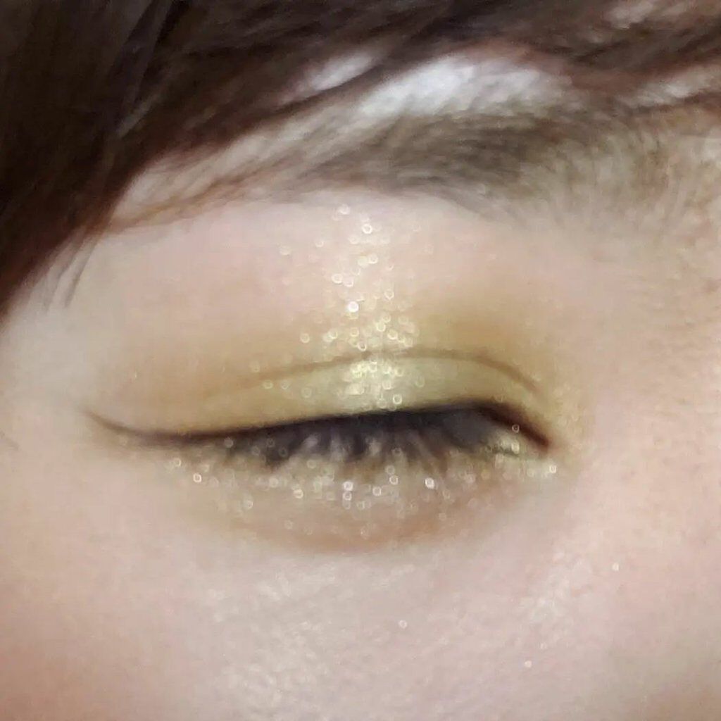 トーン タッチ アイズ/SUQQU/単色アイシャドウを使ったクチコミ（2枚目）