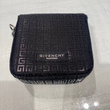 プリズム・リーブル・プレップ＆セット・グロウ・ミスト/GIVENCHY/化粧下地を使ったクチコミ（1枚目）