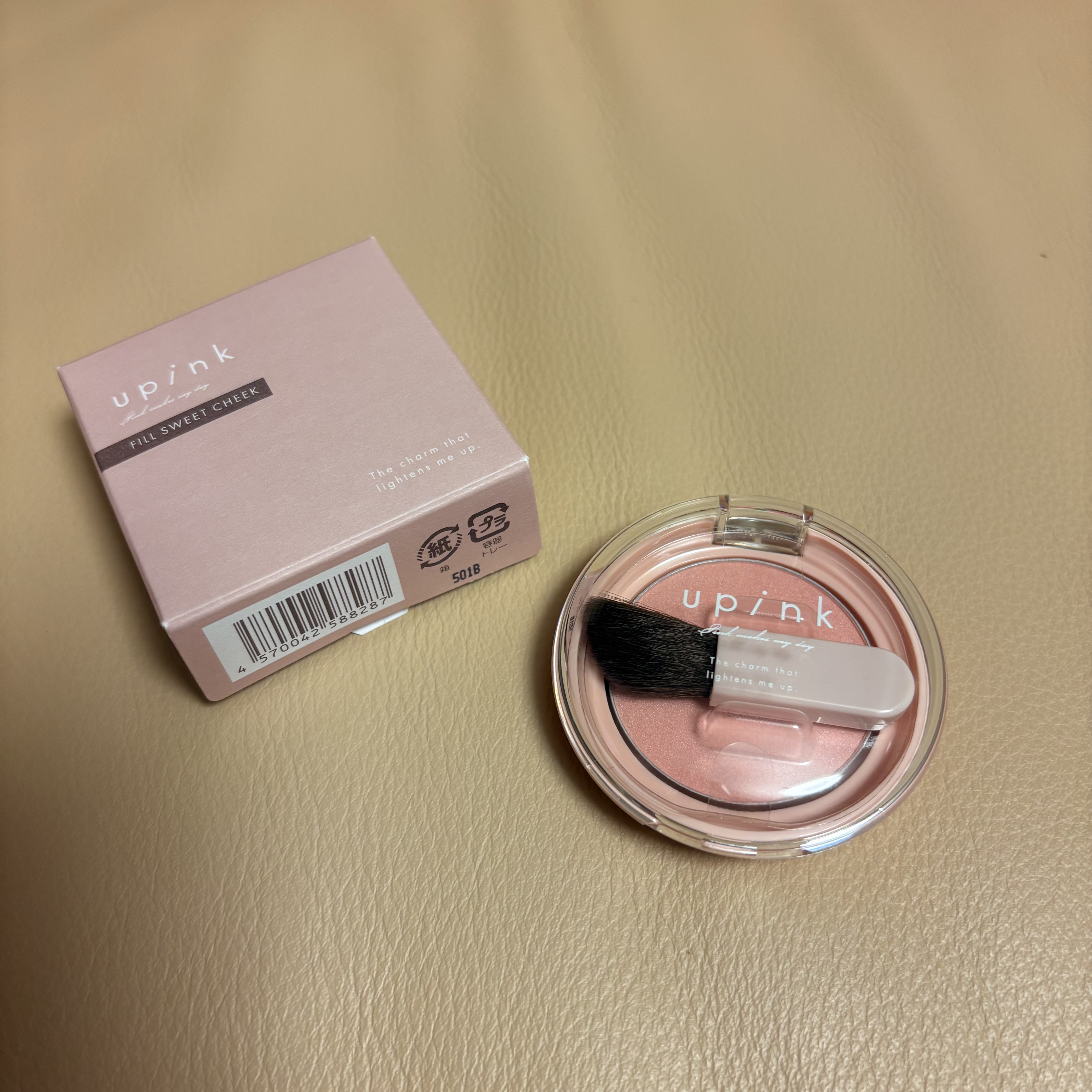 フィルスウィートチーク/upink/パウダーチークを使ったクチコミ（1枚目）