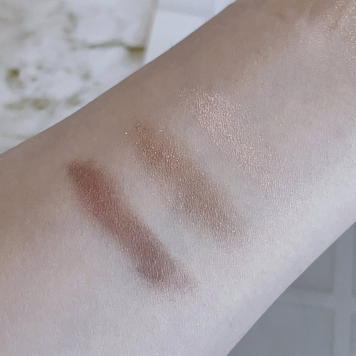 トーンアップアイシャドウ/CEZANNE/アイシャドウパレットを使ったクチコミ(3枚目)