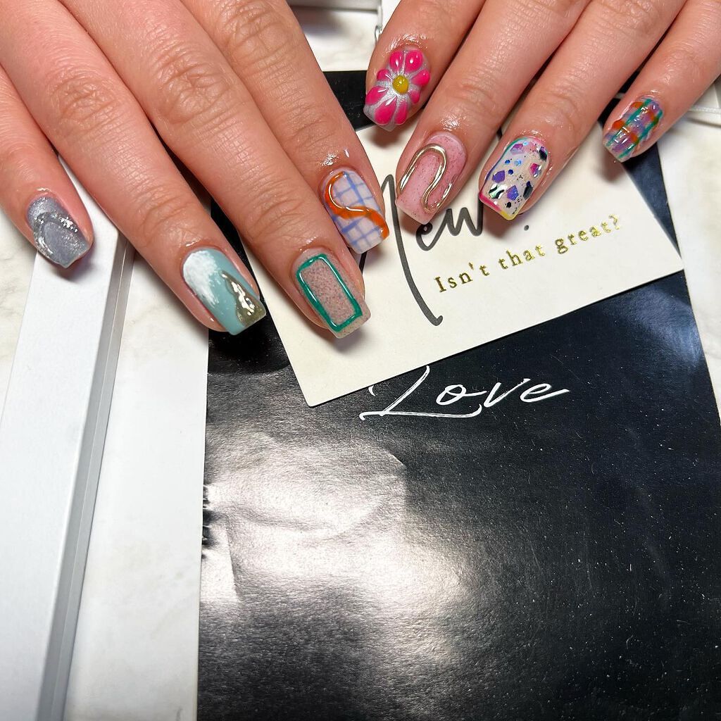 cst on LIPS 「#セレクト#個性派ネイル#詰め込み💅#ネイル好きな人と繋がりた..」(5枚目)