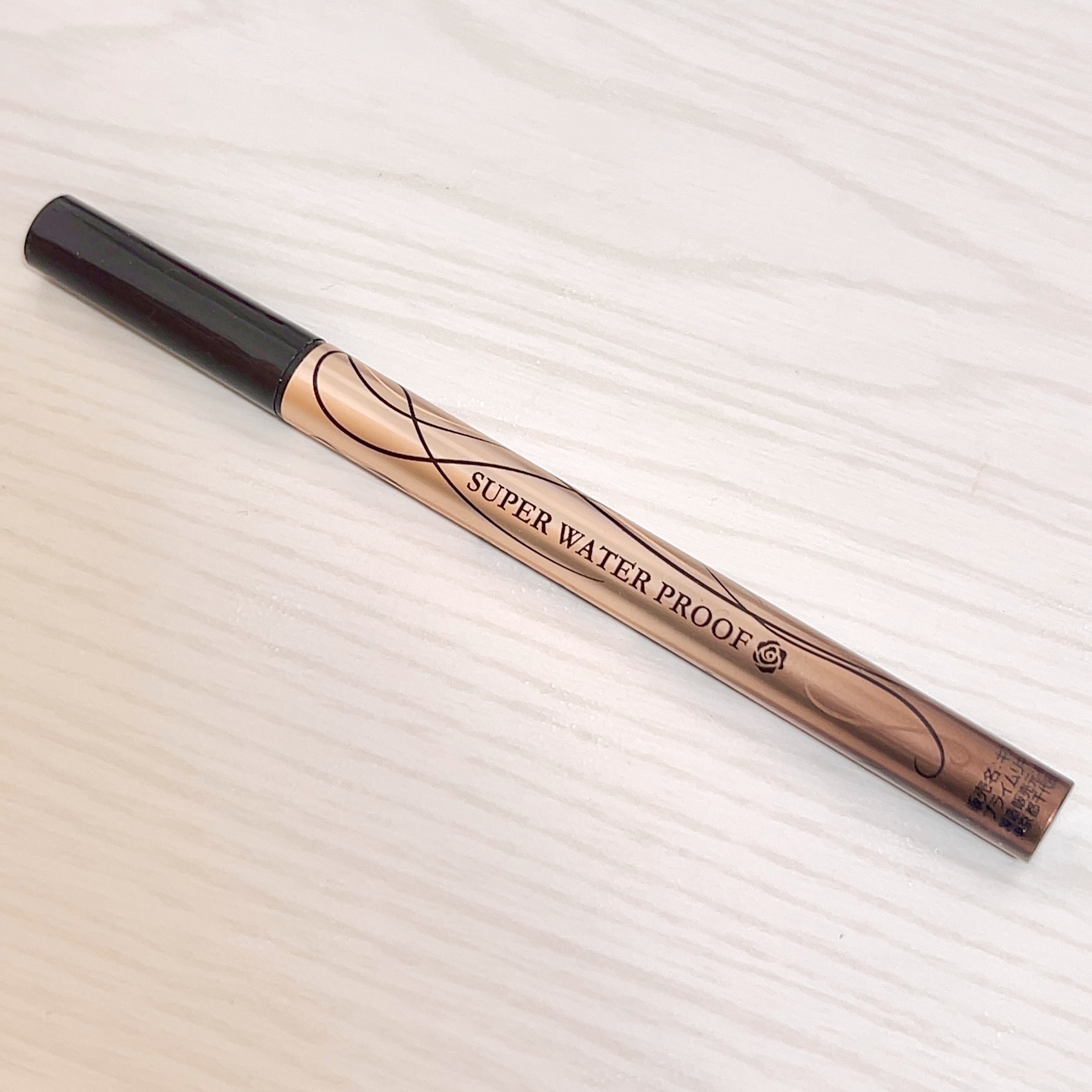  ヒロインメイク
プライムリキッドアイライナー リッチキープ
────────────

02 ブラウンブラック

毎日メイクのスタメンアイライナーです！

発色がしっかり濃くて盛れる、書きやすい、モチも良いと優秀💮

保管方法や出にくく