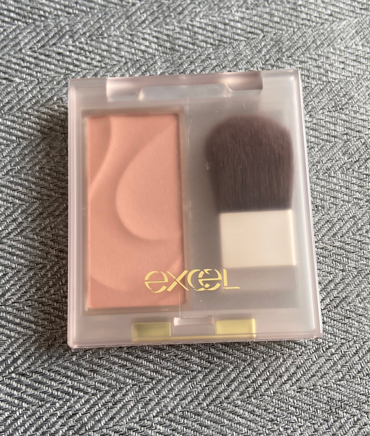 シームレストーン ブラッシュ/excel/パウダーチークを使ったクチコミ(1枚目)