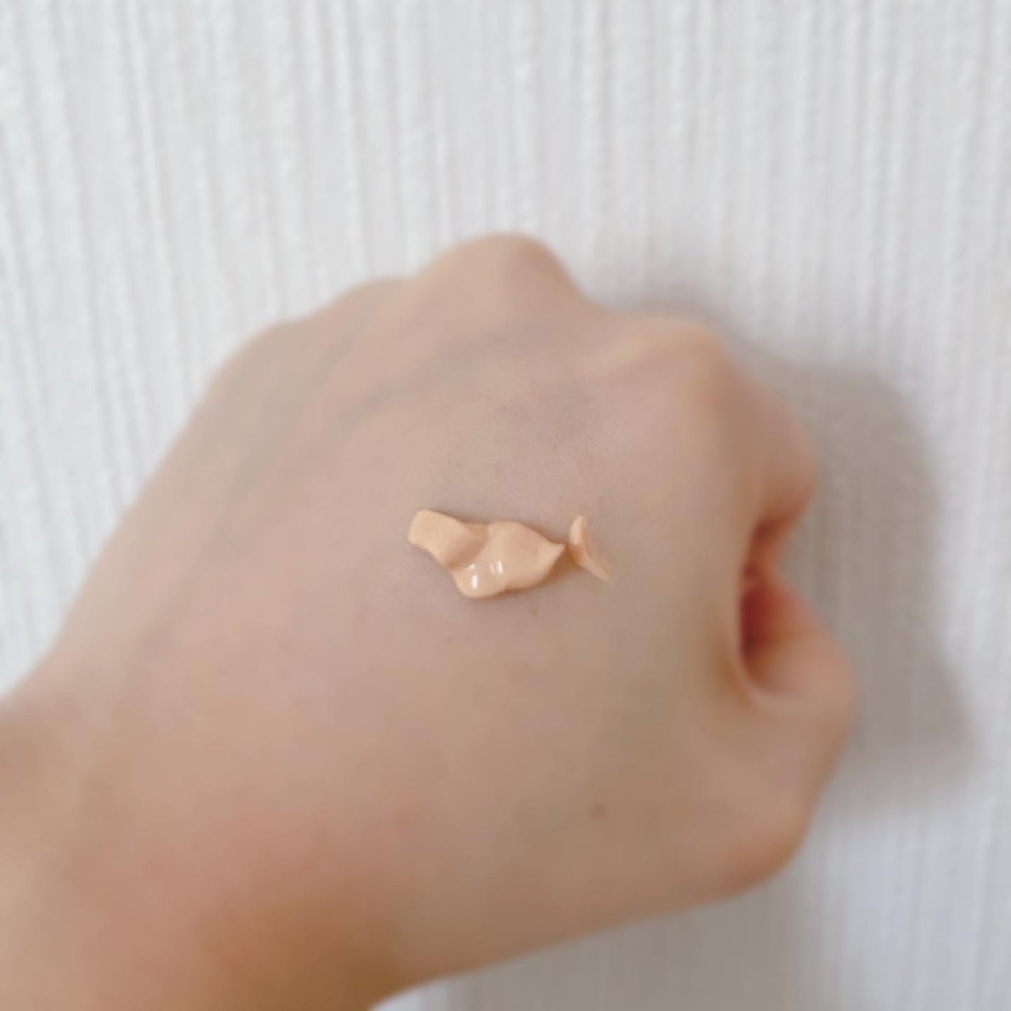 コラーゲンモイスチャースキンベース/illuN/化粧下地を使ったクチコミ(2枚目)