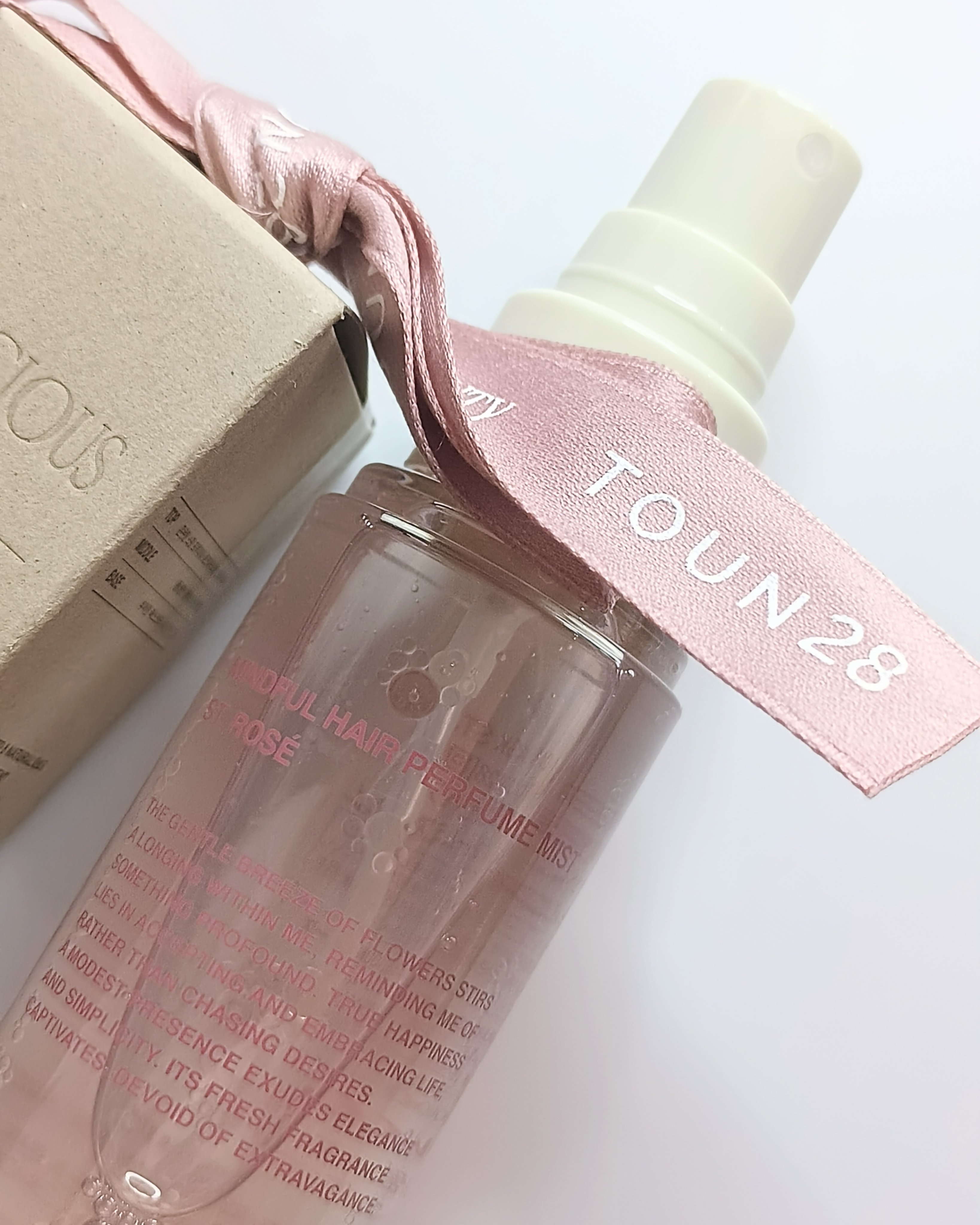 ヘアパフュームミスト ドゥチューリップ/TOUN28/ヘアミストを使ったクチコミ（3枚目）
