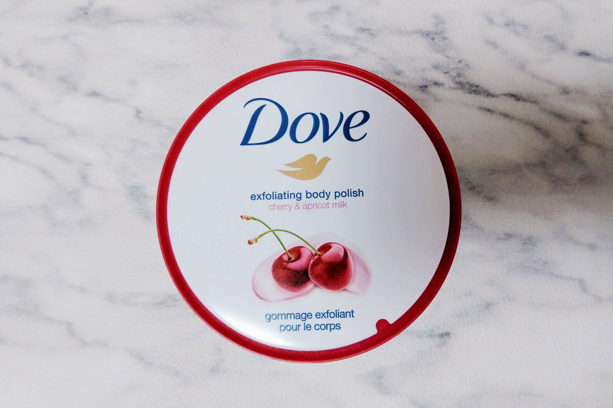 ダヴ ふわとろ　クリーミースクラブ チェリー＆アプリコットミルク/ダヴ/ボディスクラブを使ったクチコミ（1枚目）