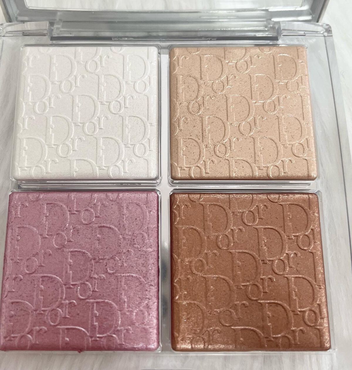 ディオール バックステージ フェイス グロウ パレット/Dior/ハイライトを使ったクチコミ（2枚目）