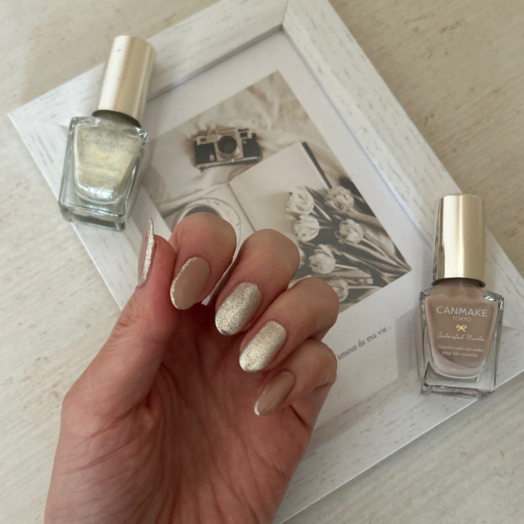 カラフルネイルズ/キャンメイク/マニキュアを使ったクチコミ(4枚目)