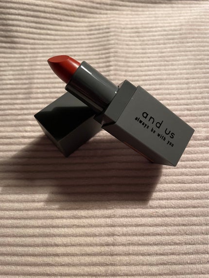 めい on LIPS 「3COINS andus リップ 01REDこんにちは、青梅で..」(1枚目)