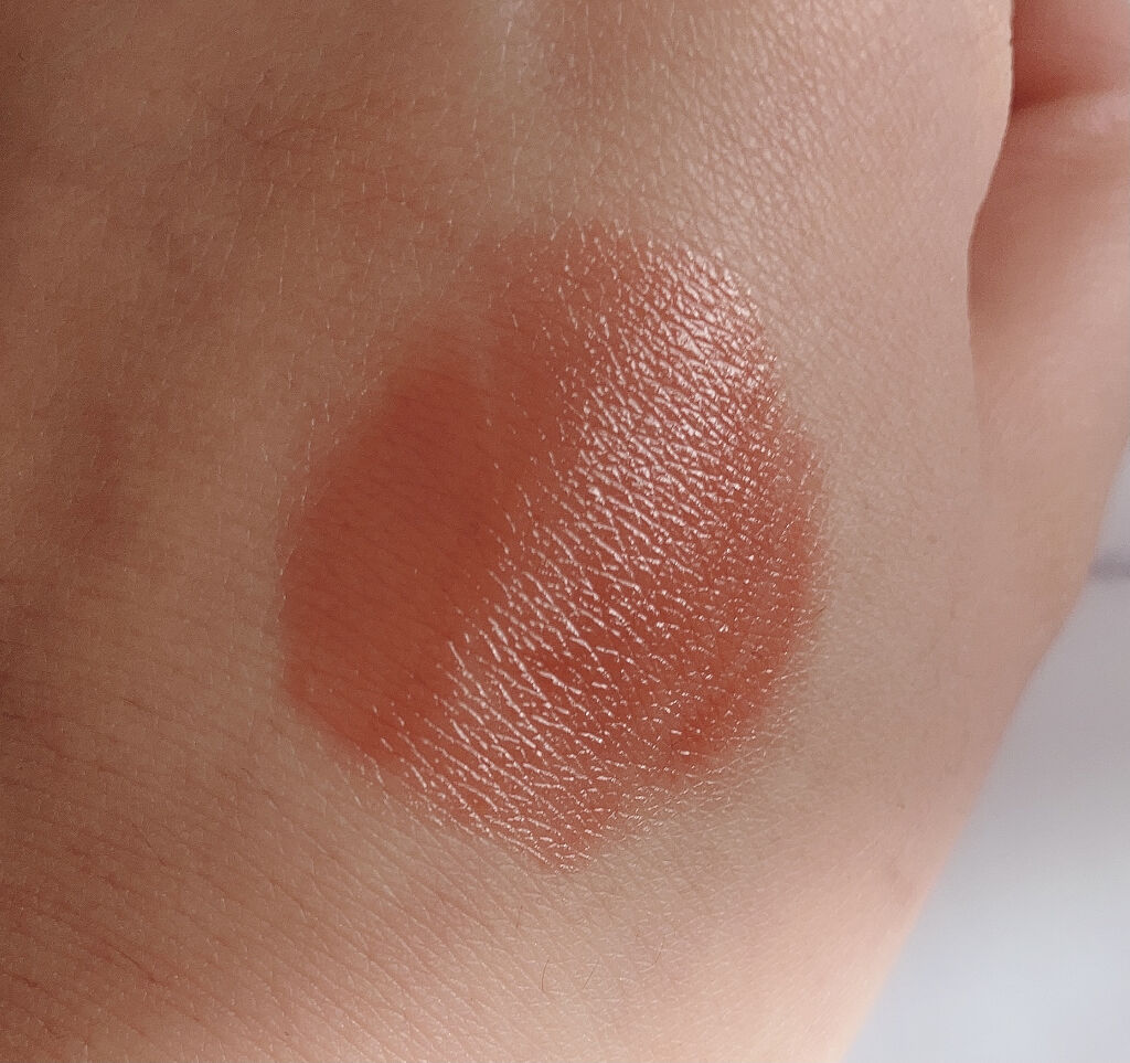 ラスティンググロスリップ/CEZANNE/口紅を使ったクチコミ（3枚目）