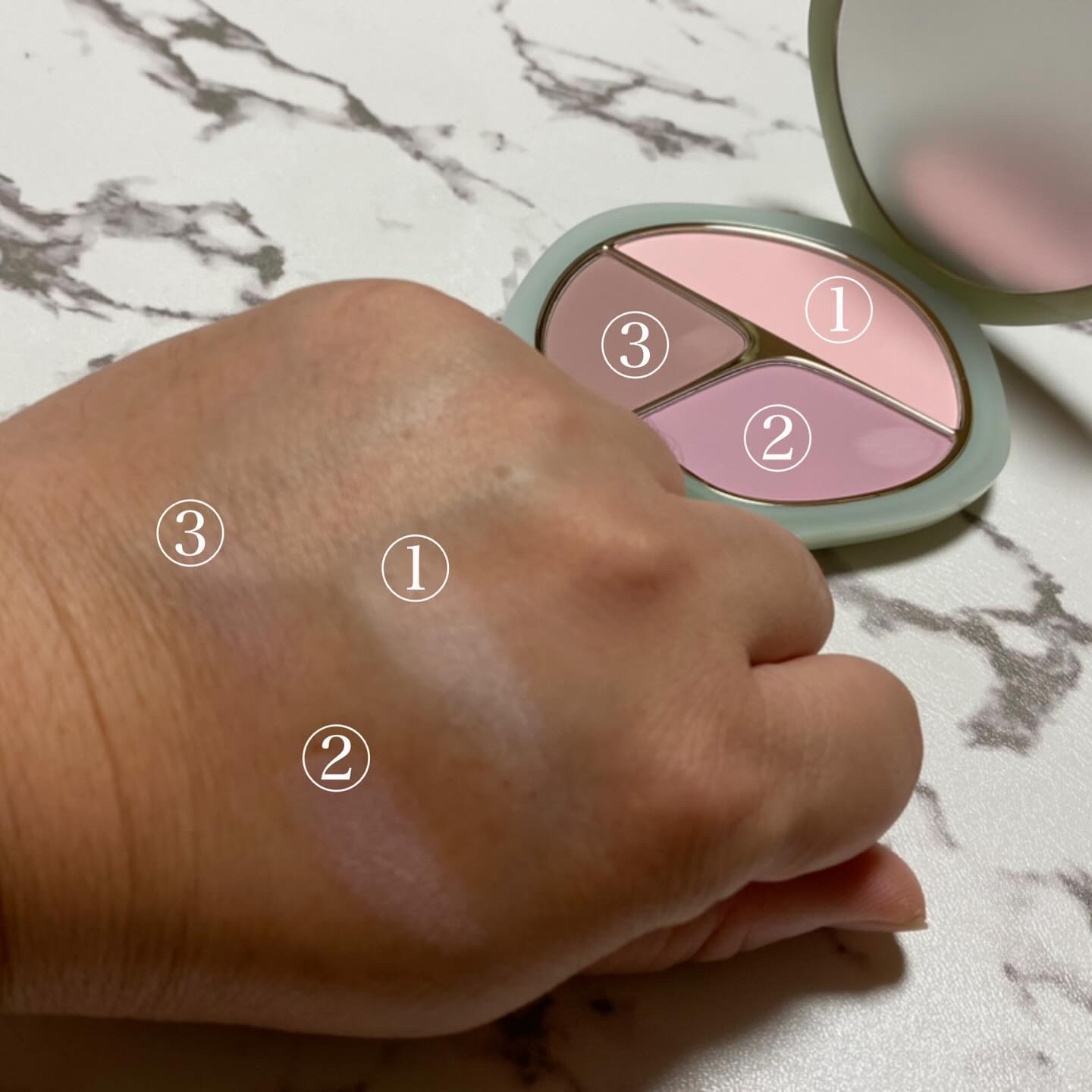 TIMAGE  3色チークパレット/TIMAGE/パウダーチークを使ったクチコミ（3枚目）