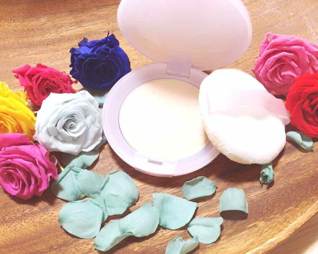 フェイクヌードパウダー/素肌記念日/プレストパウダーを使ったクチコミ（2枚目）