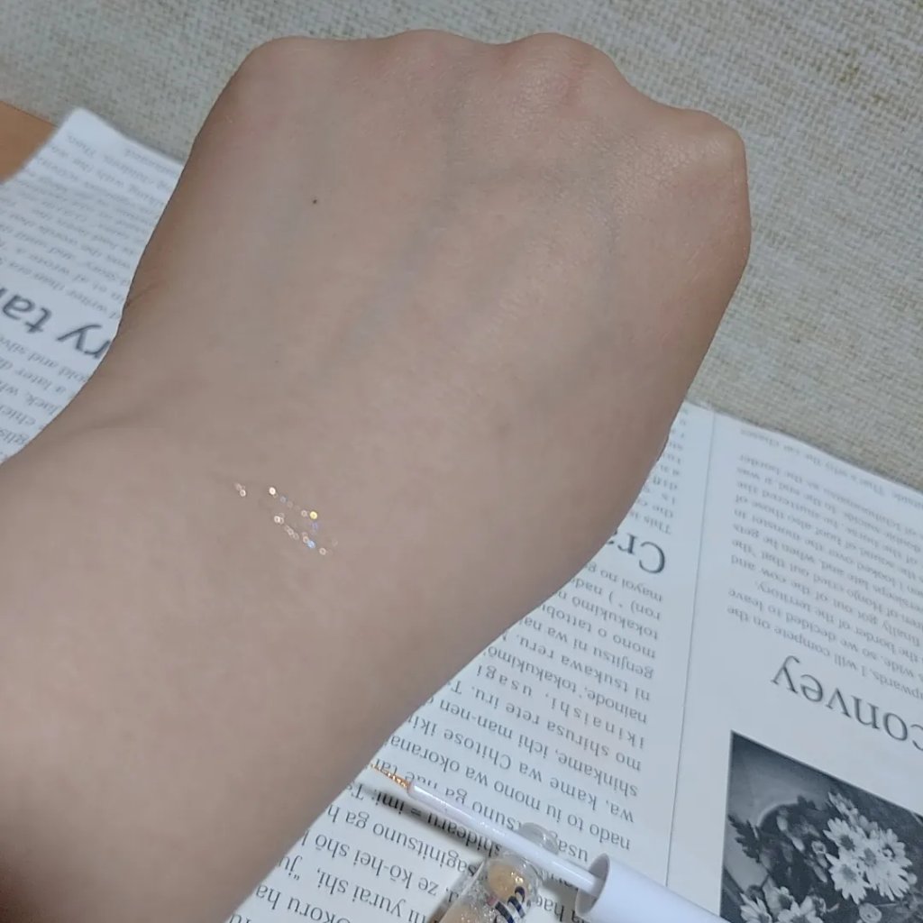 ラメライナー/アプレジュール/リキッドアイライナーを使ったクチコミ（2枚目）