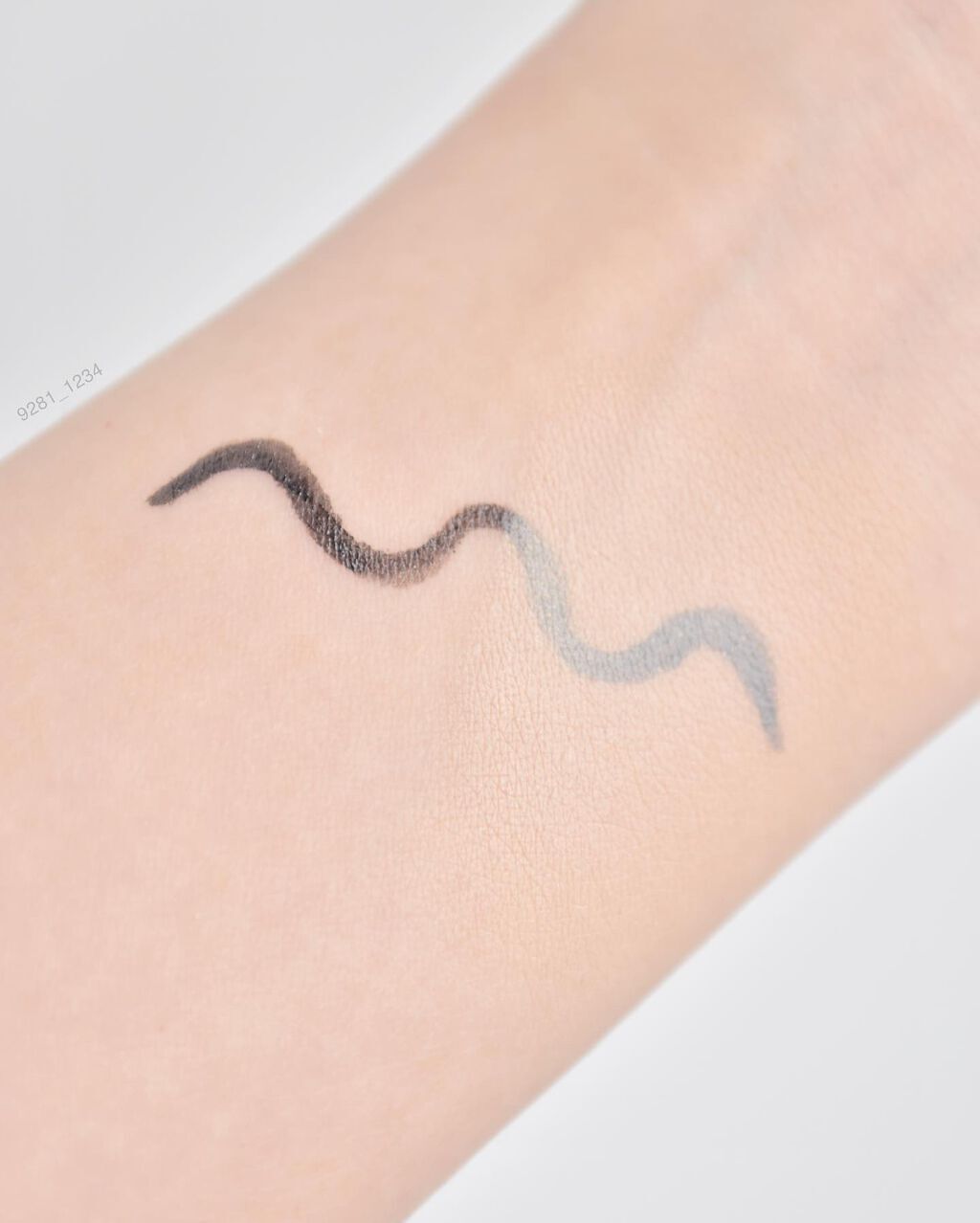 ダーマシンコンシーラー/23years old/リキッドコンシーラーを使ったクチコミ(5枚目)